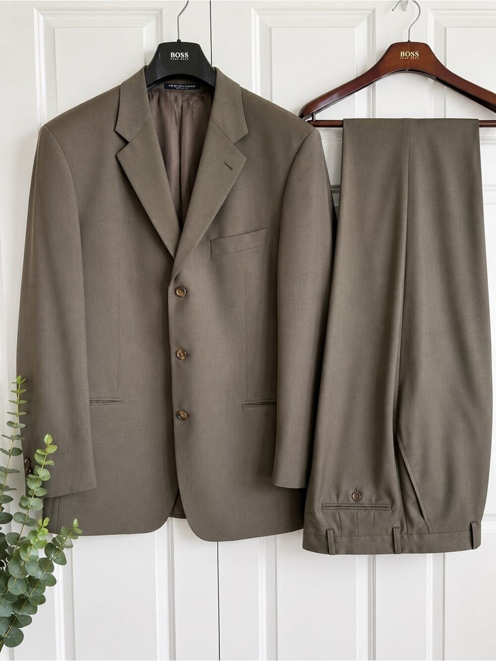 Hugo Boss Einstein/Sigma Men’s Taupe Wool Blazer Sport Coat 44L USA 3-Button